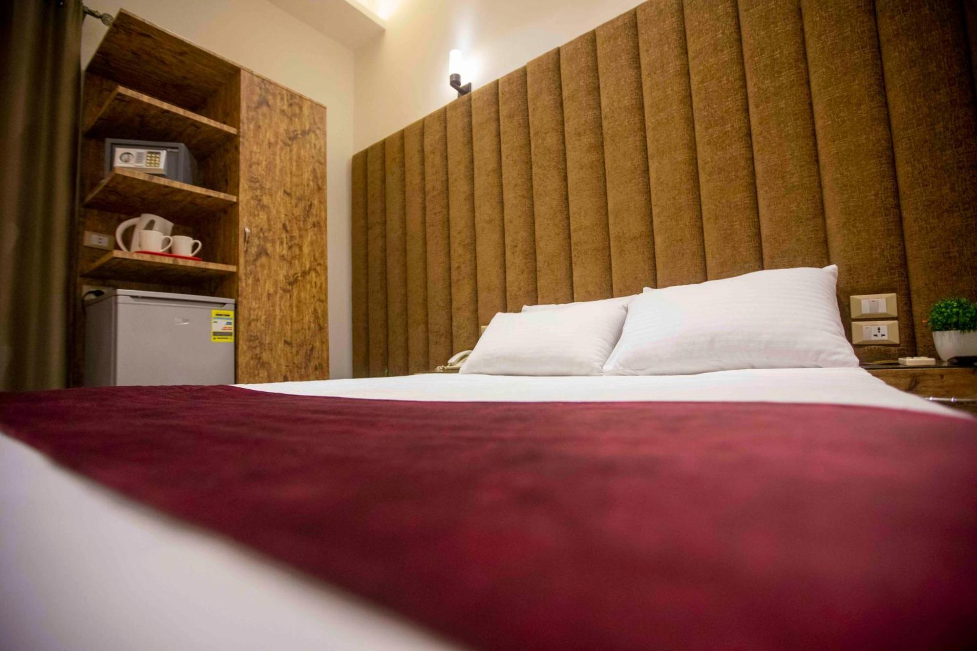 B&G Vlncia Hotel Dontown Kair Zewnętrze zdjęcie